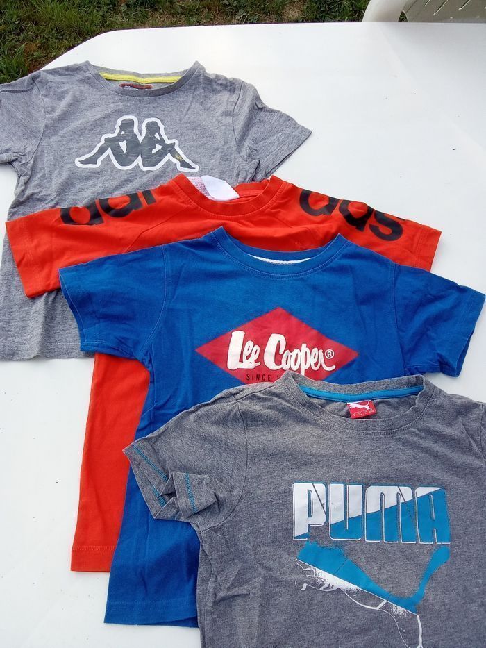 Lot de 4 tee shirts garçon 8 ans marque puma, adidas, lee Cooper , Airness, orange, gris, bleu, rouge, Sport