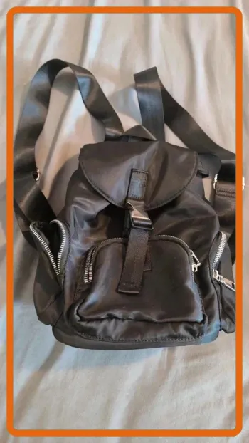 Petit Sac à main/sac à dos noir