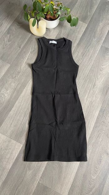 Robe Moulante Noire Bershka – Très Bon État