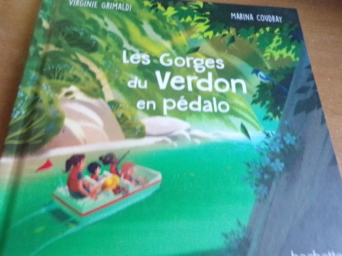 Livre macdo Les gorges du Verdon en pédalo Virginie Grimaldie