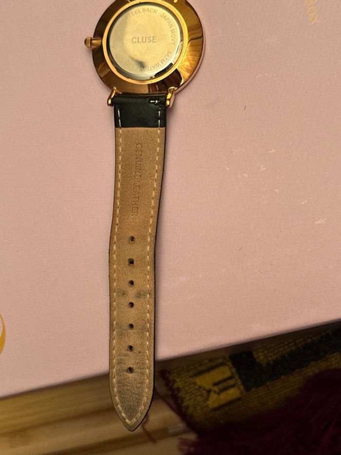 Montre cluse - photo numéro 7
