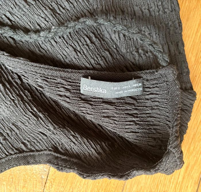 Robe noir bershka - photo numéro 3