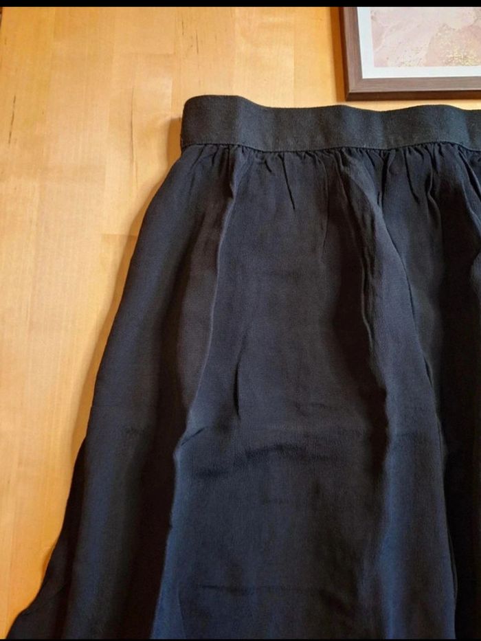 Jupe pour femme taille S Marque monki très bon état - photo numéro 3