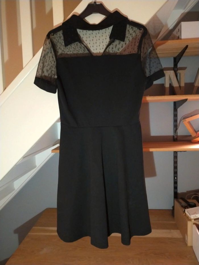 Robe noire - photo numéro 3