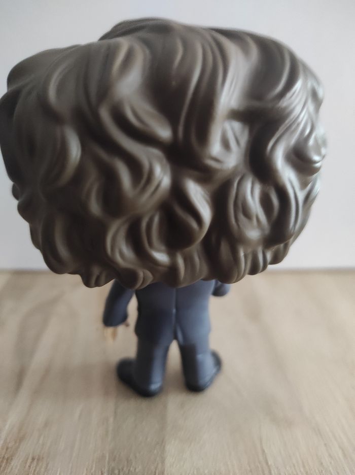 Figurine Funko pop Sherlock with Skull 290 SANS boîte ( Sherlock Holmes ) - photo numéro 3