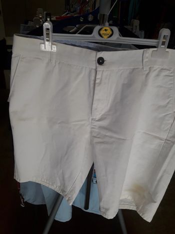 Short blanc taille 46