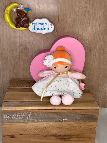 KAL192 doudou poupée Valentine 👧🏼 kaloo