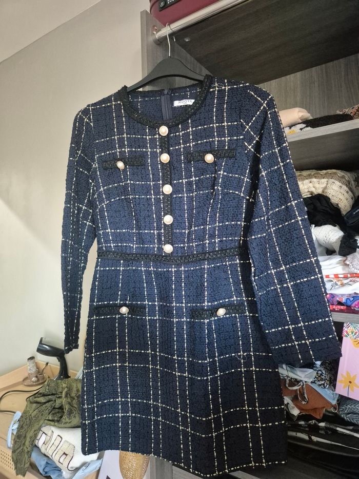 Robe élégante - photo numéro 4