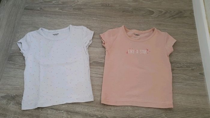 Lot de 2 Tee-shirt (maillots de corps) Taille 2 ans