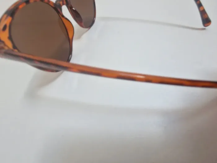 Lunettes de soleil - photo numéro 9