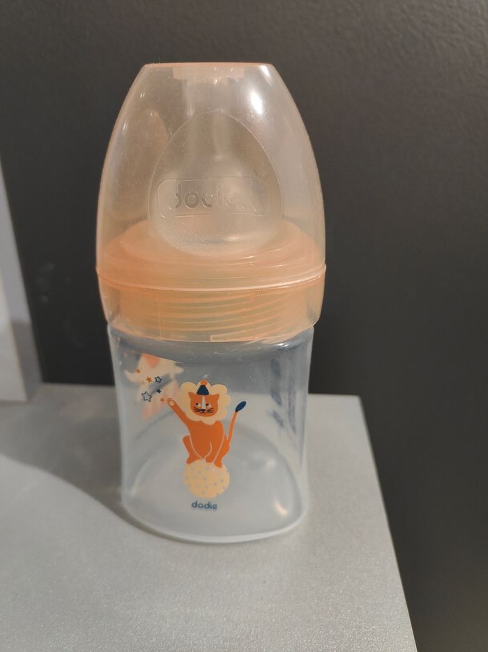 Biberon - photo numéro 2