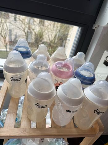 Lot de biberons tommee tippee