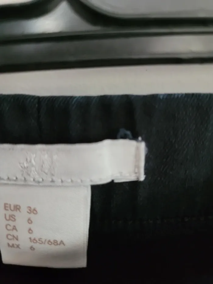 Pantalon h&m - photo numéro 3
