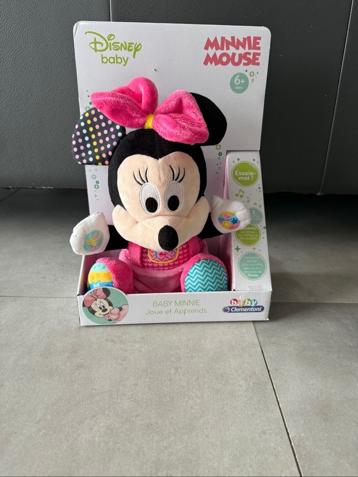 Peluche d’apprentissage Minnie neuve