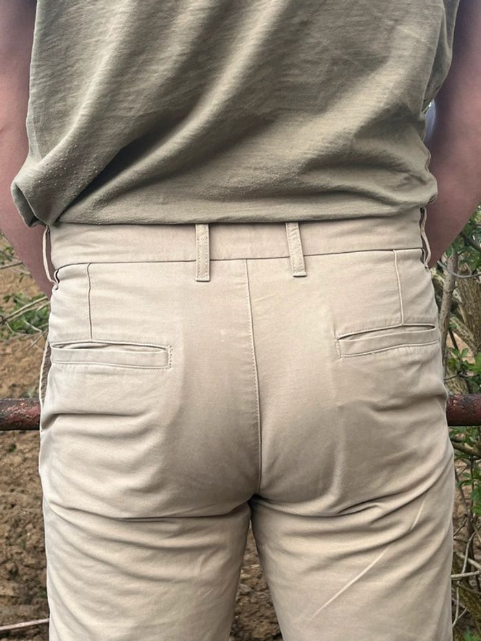 Pantalon chino couleur beige - photo numéro 12