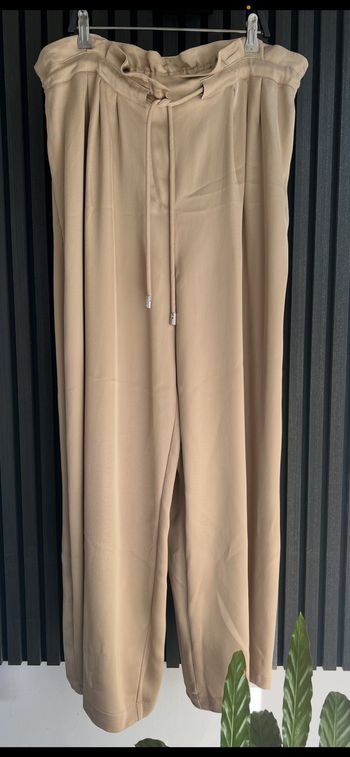 Pantalon large fluide Emporio Armani taille 50