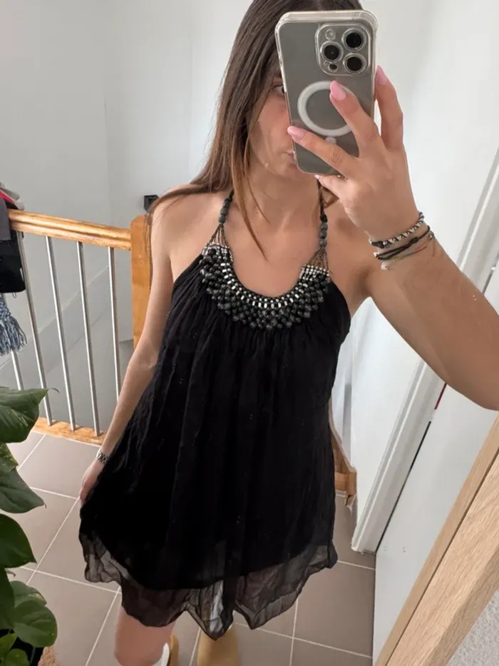 Robe tunique noire col à perle soleil - photo numéro 6