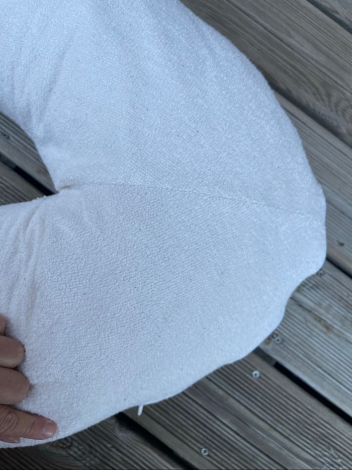 Coussin d’allaitement en maille bouclette blanc - photo numéro 4