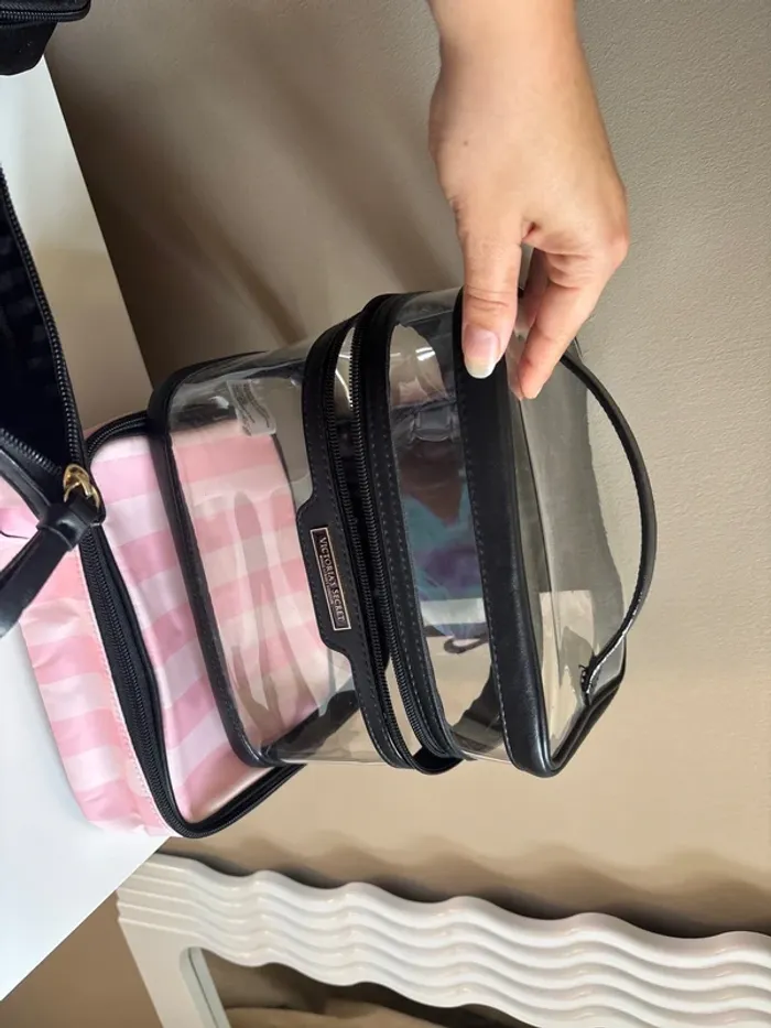 Lot trousse de voyage Victoria Secret - photo numéro 7