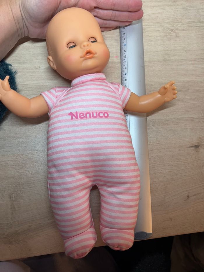 Beau bébé Nenuco ferme les yeux quand on l’allonge(32/33cm) - photo numéro 7