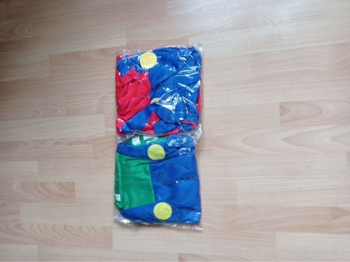 Lot déguisement Mario + luigi et accessoires 6ans - photo numéro 6