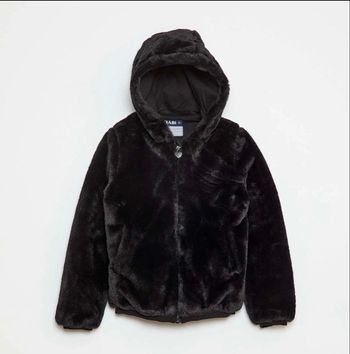 Veste fausse fourrure