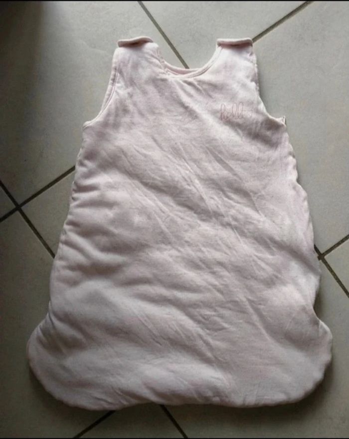 Gigoteuse chaude. Rose . Fille. Kiabi.
Taille 0-6 mois