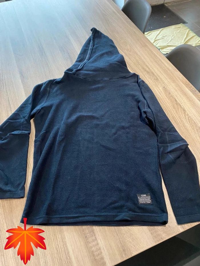 Pull à capuche