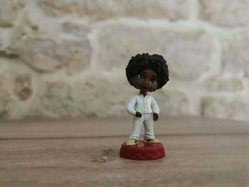 Figurine encanto /famille madrigal /antonio