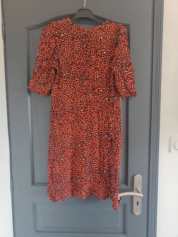 Robe léopard rouge - photo numéro 3