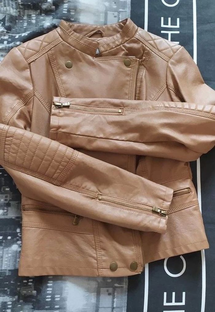 Veste simili cuir, taille 36