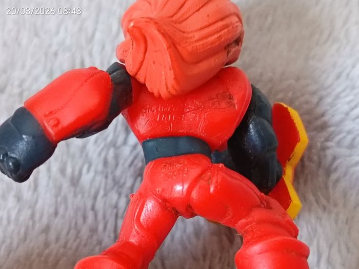 Figurine Gormiti - Koga Tribu du Feu - 6 cm - photo numéro 5