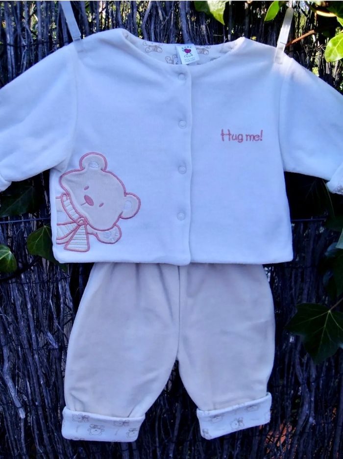 C&A - ENSEMBLE 2P VELOURS BÉBÉ GARÇON BEIGE & BLANC MOTIF PETITS OURS 3M - photo numéro 2