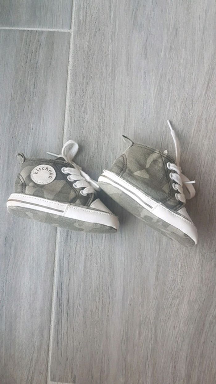 Chaussures/chaussons bébés 0-6 mois - photo numéro 4