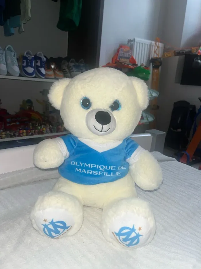 Ours en peluche Marseille