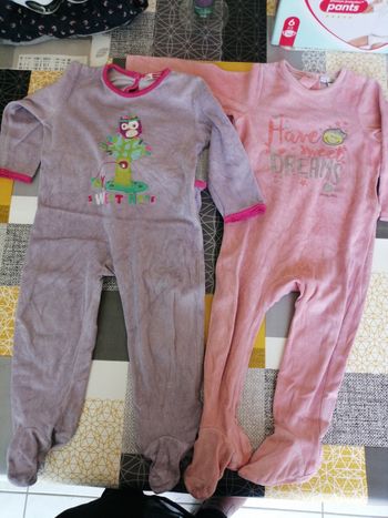 Lot pyjama 23 mois