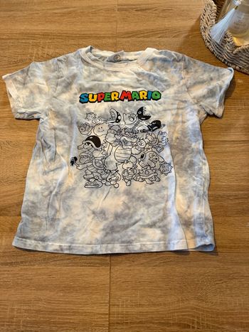 T-shirt mario