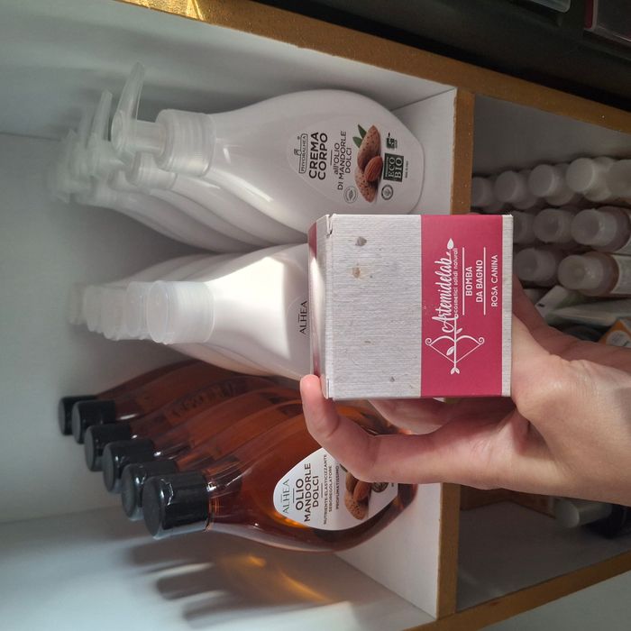 Lot 4 bombes de bain artisanales XXL (140 g l’unité) - Cassées - Parfum rose - Artemidelab - photo numéro 5