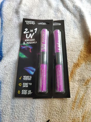 2 eyeliner & mascara violet