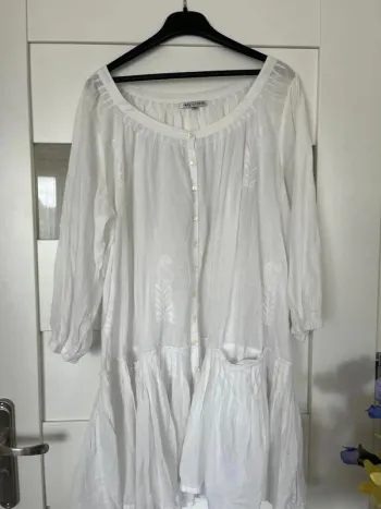 Robe tu