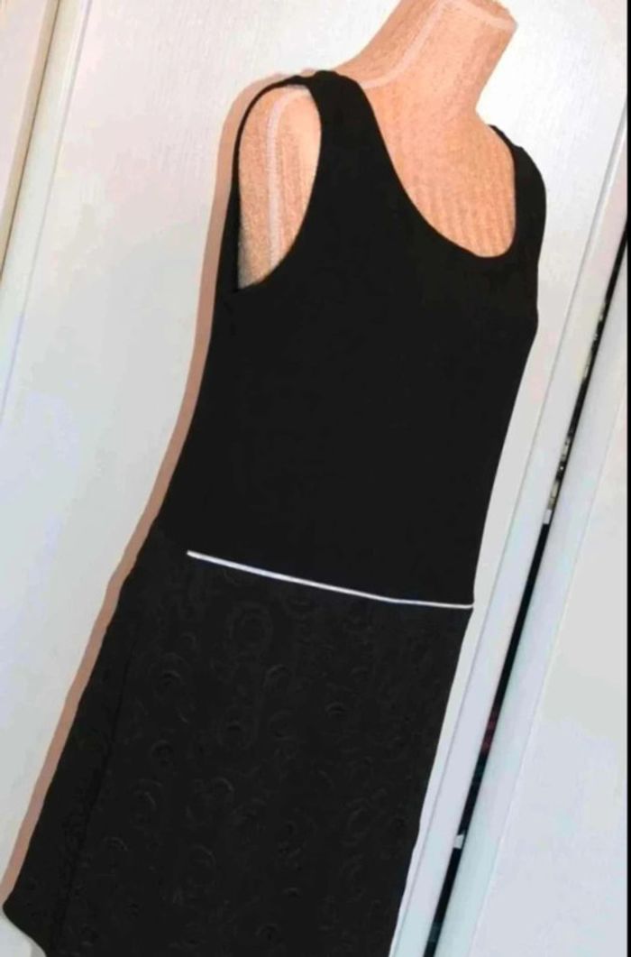 Robe noire  – DPM  -  42 - photo numéro 5