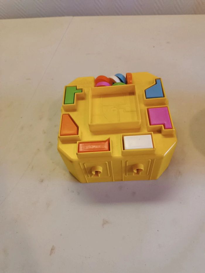 Jeux avec clés et formes - photo numéro 3