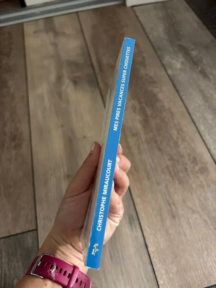 Livre neuf mes pires vacances super chouettes - photo numéro 3