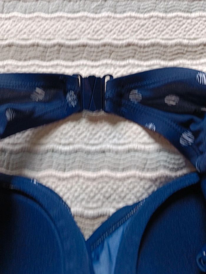 Haut de maillot de bain Dorina t.100D neuf - photo numéro 3