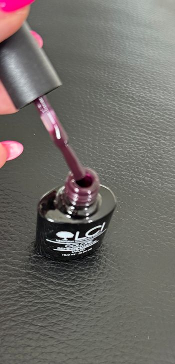 Vernis semi permanent LCI mauve
