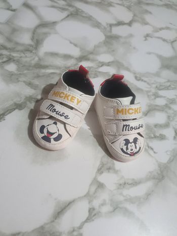 Chaussure bebe 0/3 mois