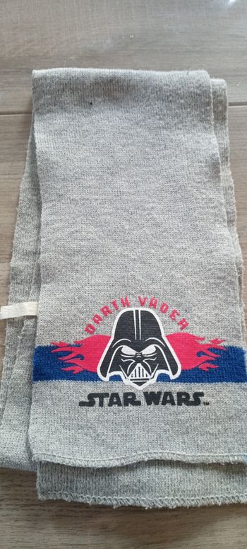 Écharpe stars Wars