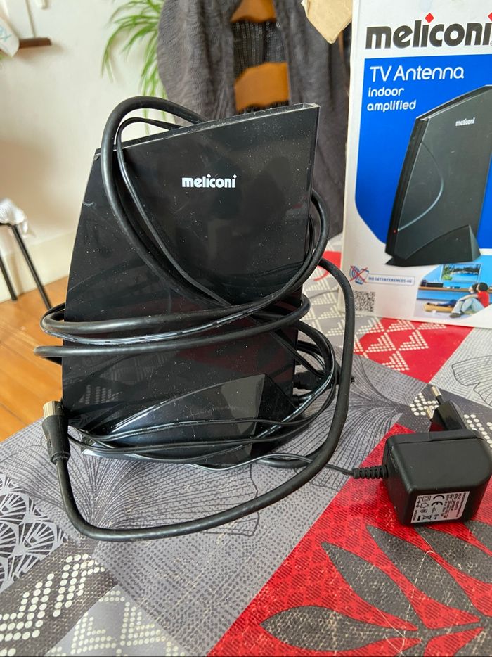Décodeur TV antenne - photo numéro 2
