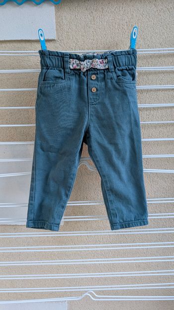 Pantalon vert 18mois