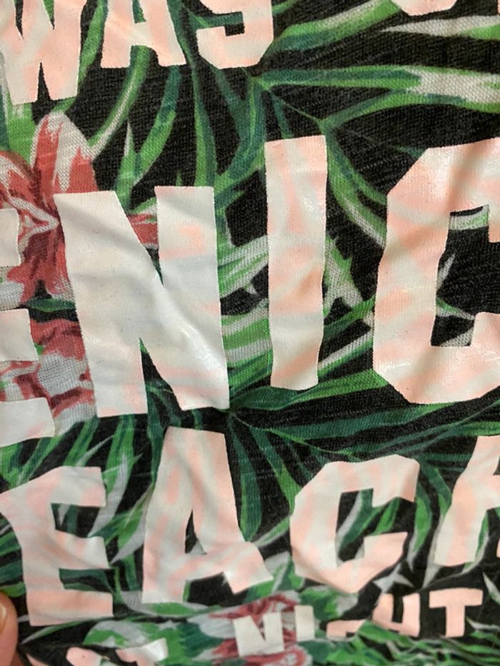 Tee-shirt taille s - photo numéro 2